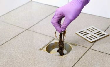 روش باز کردن گرفتگی لوله حمام