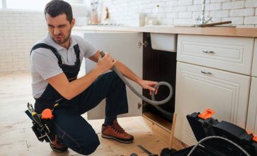 رفع بوی بد فاضلاب آشپزخانه